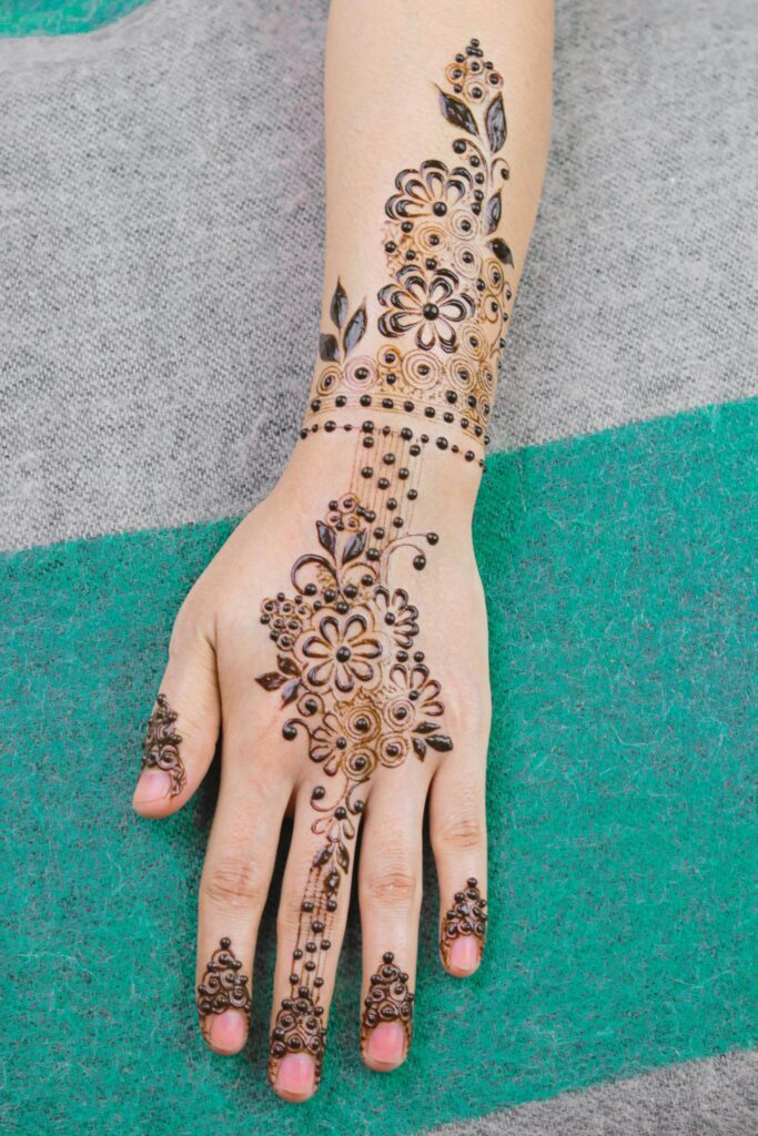 Nepalese Mehndi Design