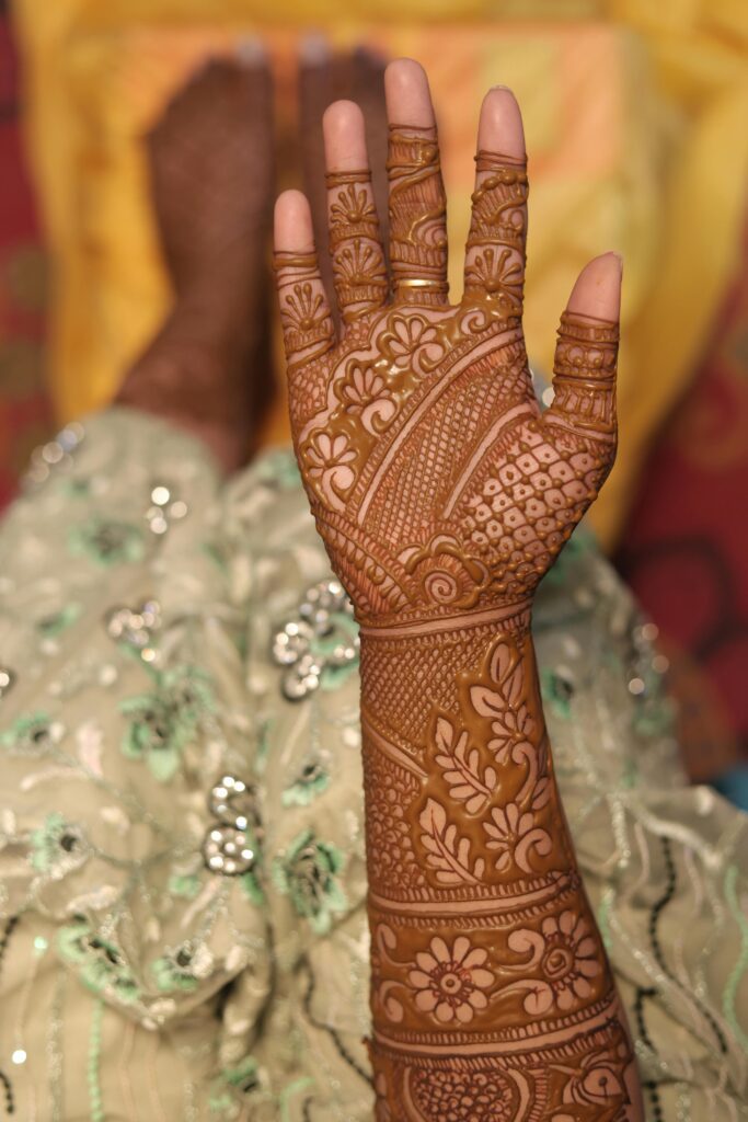 Top 10 Stunning Indian Mehndi Design