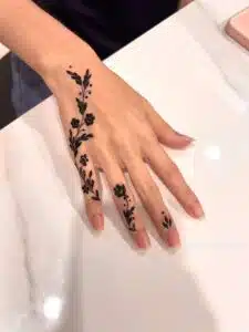 floral finger mehndi design
