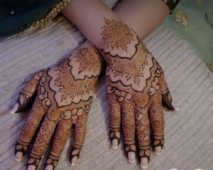 Diwali Mehndi Designs